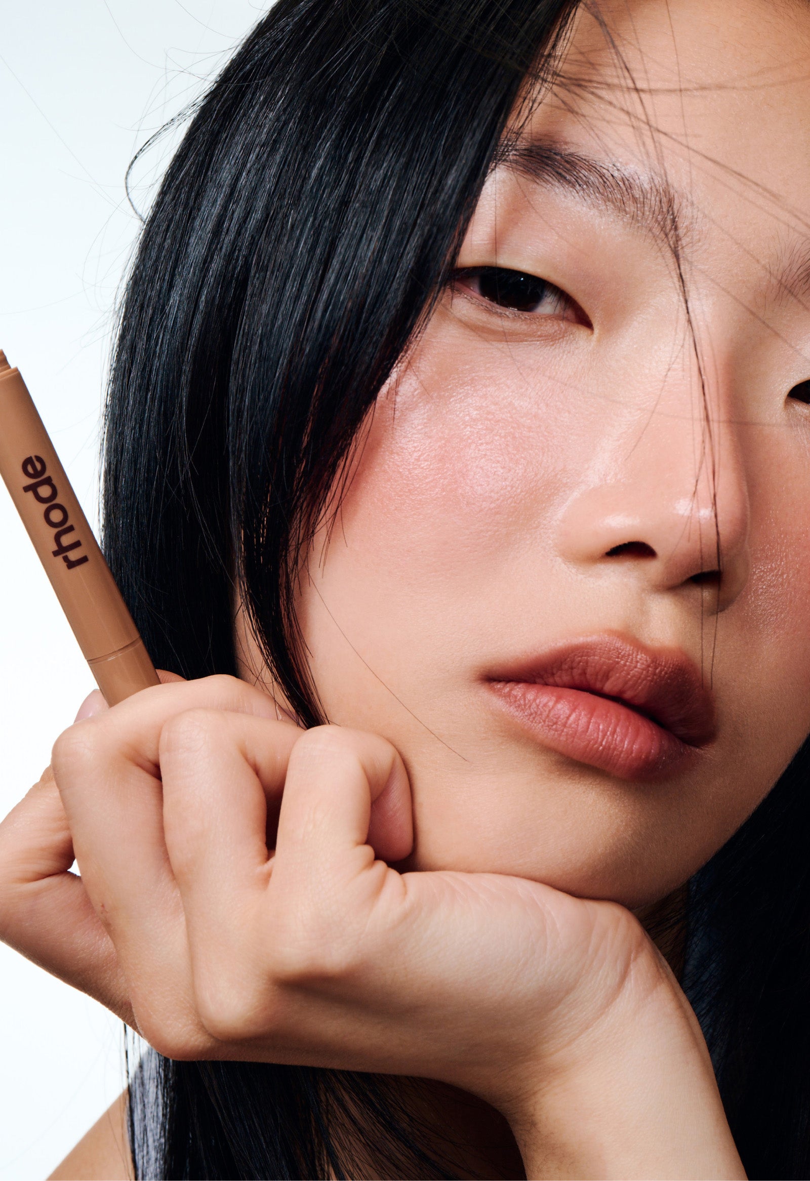 Alternative view of peptide lip shape lunge